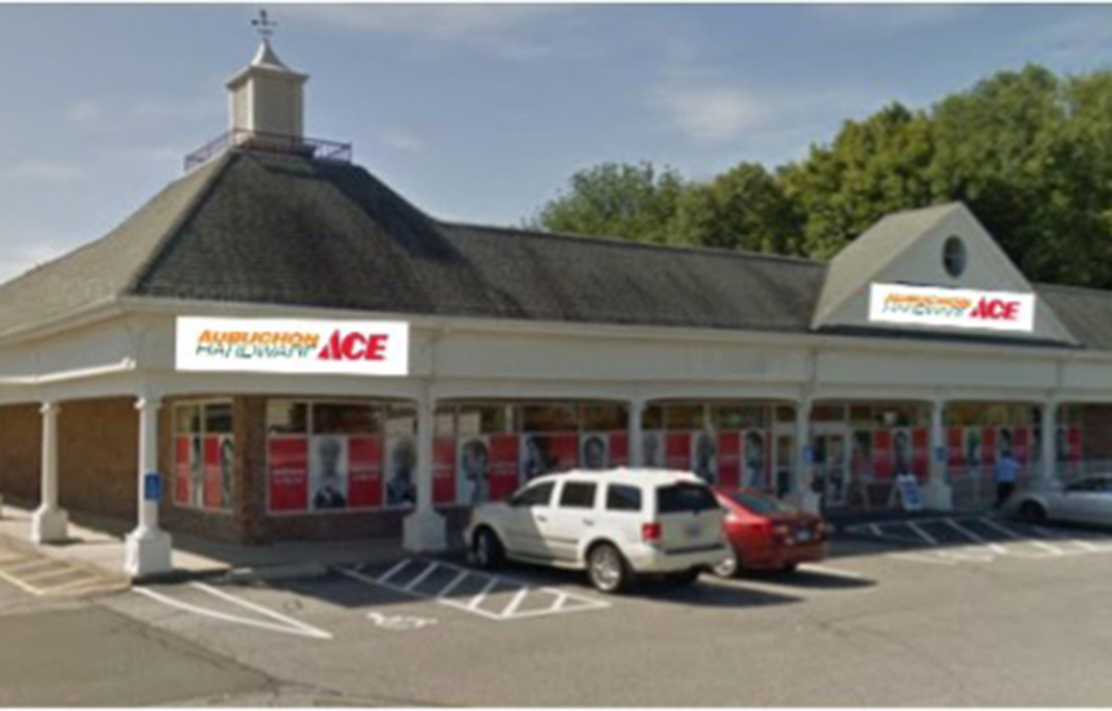 Saugatuck Commercial Real Estate represents Aubuchon Hardware’s Monroe relocation